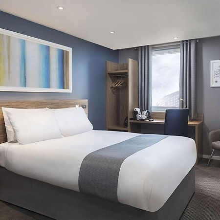 Travelodge Leeds Central Leeds (West Yorkshire) Quarto foto