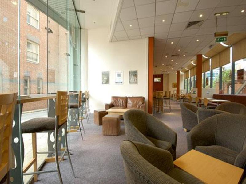 Travelodge Leeds Central Leeds (West Yorkshire) Exterior foto