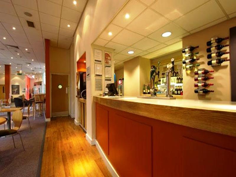 Travelodge Leeds Central Leeds (West Yorkshire) Exterior foto
