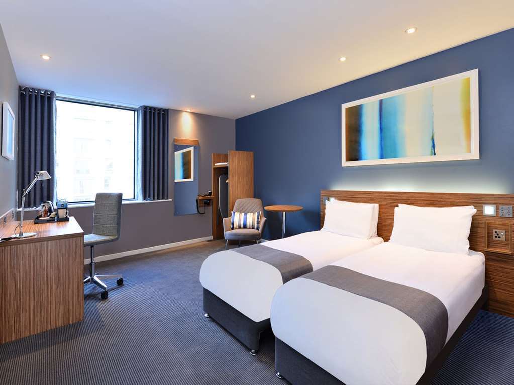 Travelodge Leeds Central Leeds (West Yorkshire) Quarto foto