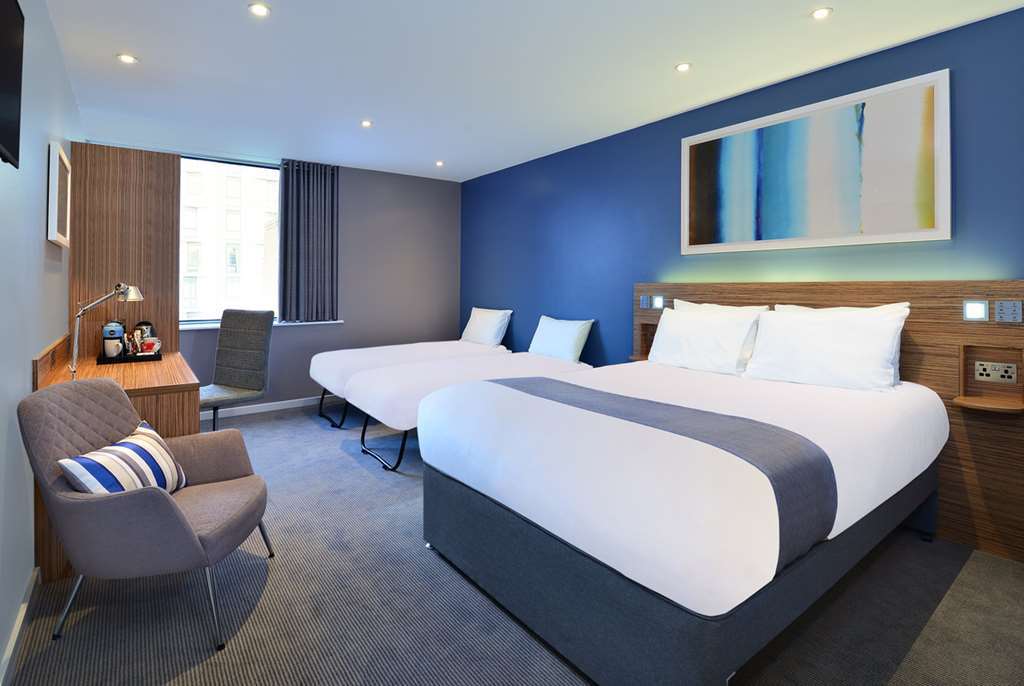 Travelodge Leeds Central Leeds (West Yorkshire) Quarto foto