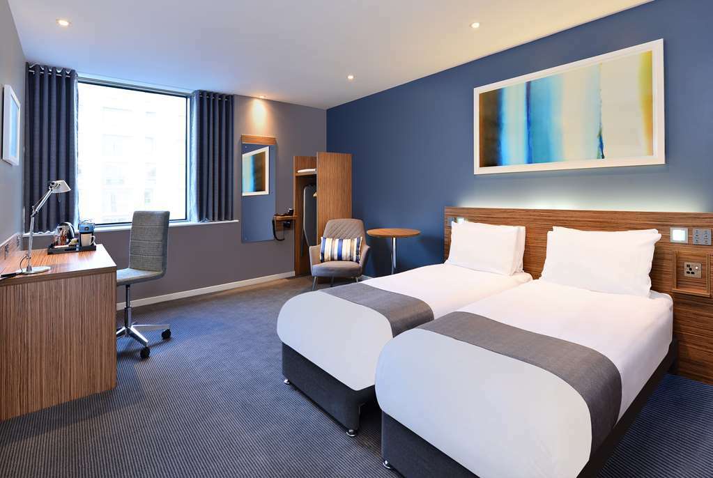 Travelodge Leeds Central Leeds (West Yorkshire) Quarto foto